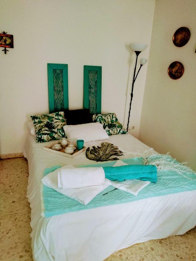 Turquesa De Sevilla Suite Bagian luar foto