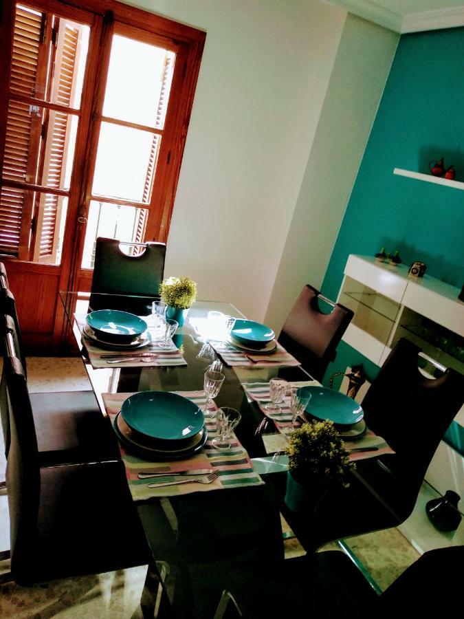 Turquesa De Sevilla Suite Bagian luar foto