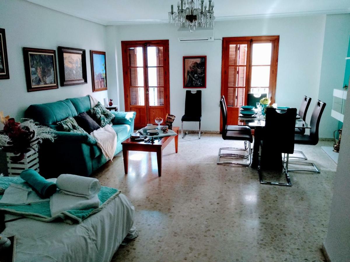 Turquesa De Sevilla Suite Bagian luar foto