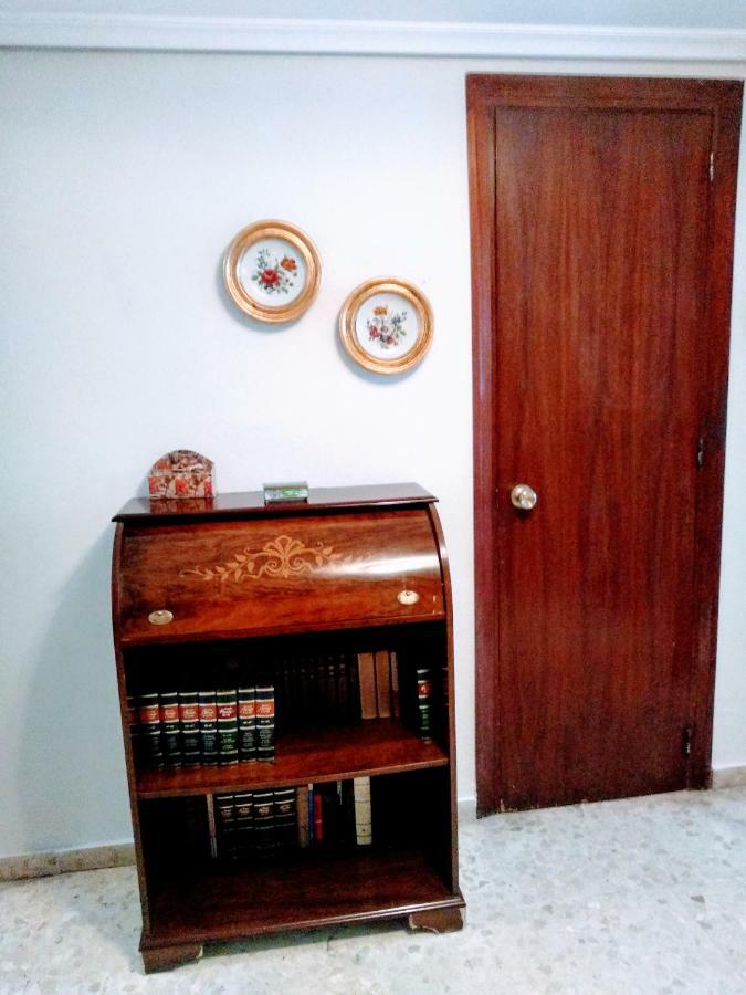 Turquesa De Sevilla Suite Bagian luar foto